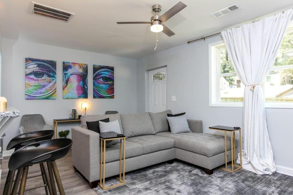 West End Bungalow Perfect To Work, Play, & Escape Atlanta Exterior photo